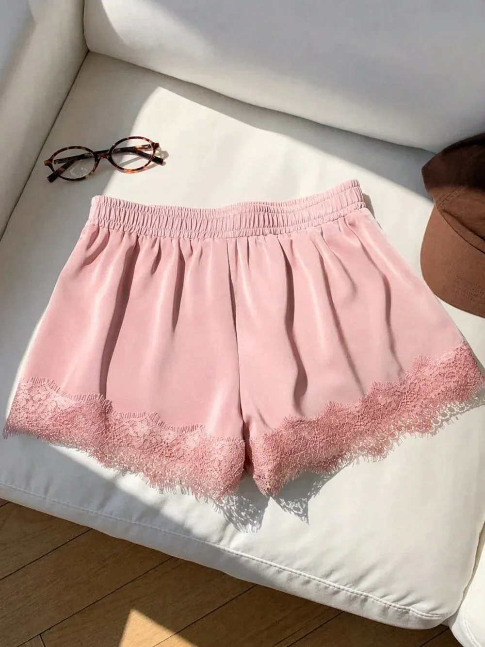 Pink Casual Women's Lace Patchwork Shorts